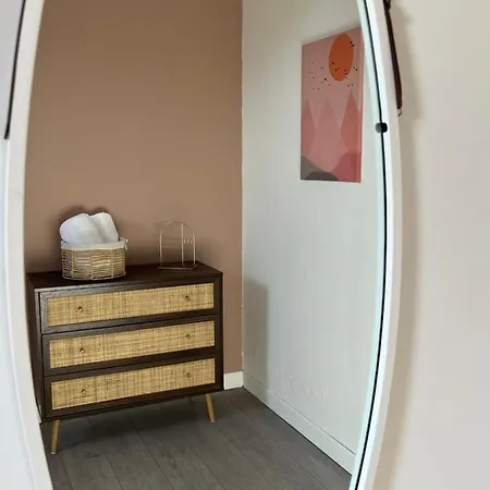 L'ambre De - Elegance Et Plenitude