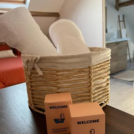 L'ambre De - Elegance Et Plenitude